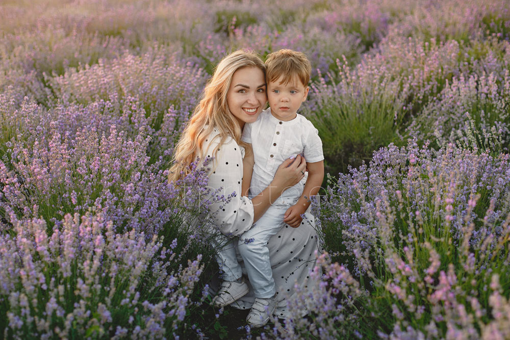 Sesión de fotos en familia en exterior